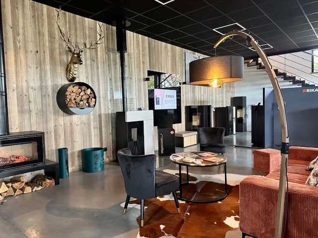 Showroom Protat installation poêle bois Anse Villefranche